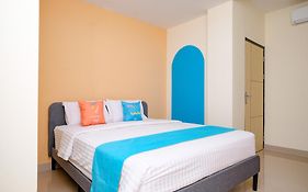 Sans Hotel Mataram Malioboro
